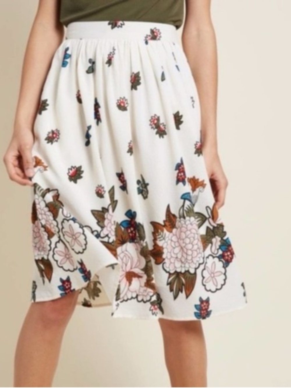 ModCloth Built for Brilliance Ivory & Floral A-Line Skirt - Size M